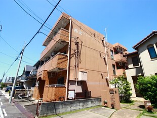 西富マンションの物件外観写真